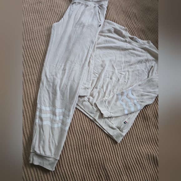 Sol Angeles Coastal Waves Pullover + Jogger Set - Picture 8 of 13